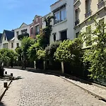 Amazing View In Montmartre, 2 Min From Sacre-Coeur