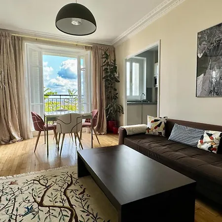 Apartment Amazing View In Montmartre, 2 Min From Sacre-coeur *